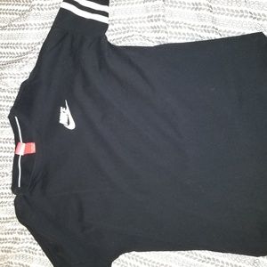 Womens Nike shirt